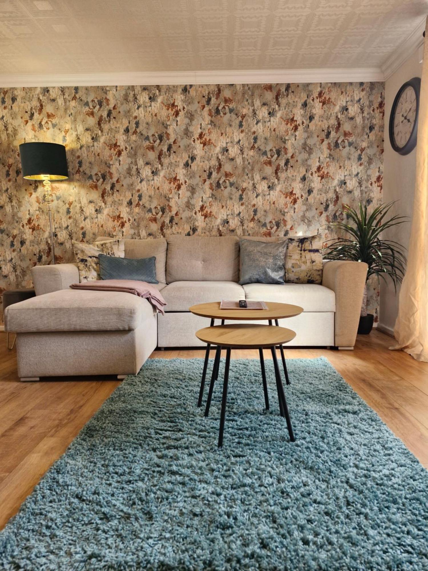 Lovely 2-Bed House In The Heart Of Woodhouse Leeds Лидс Экстерьер фото